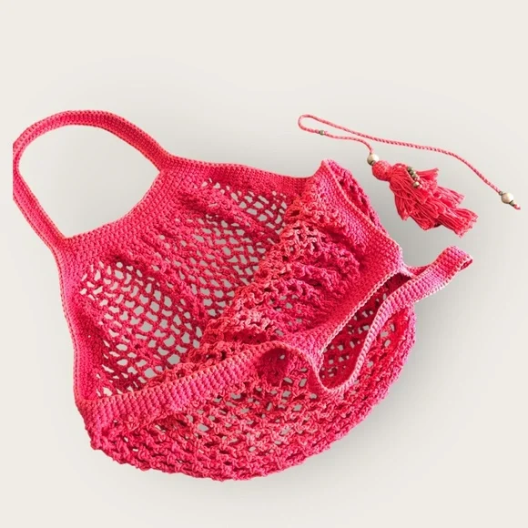 French Inspired Crochet Fishnet Market Bag Red Rouge Tote Shoulder Bag w/Tassel - Picture 2 of 16